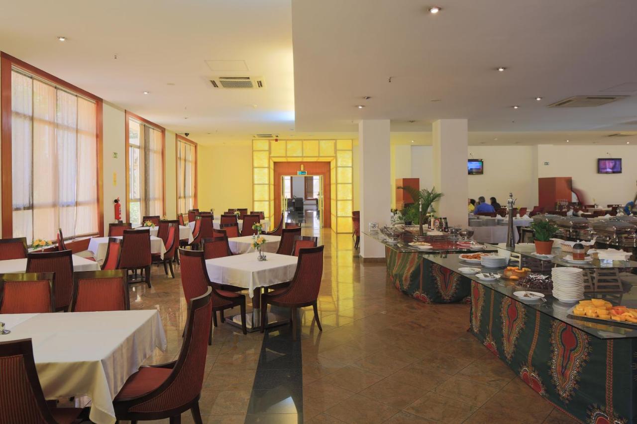 Hotel Victoria Garden Camama المظهر الخارجي الصورة