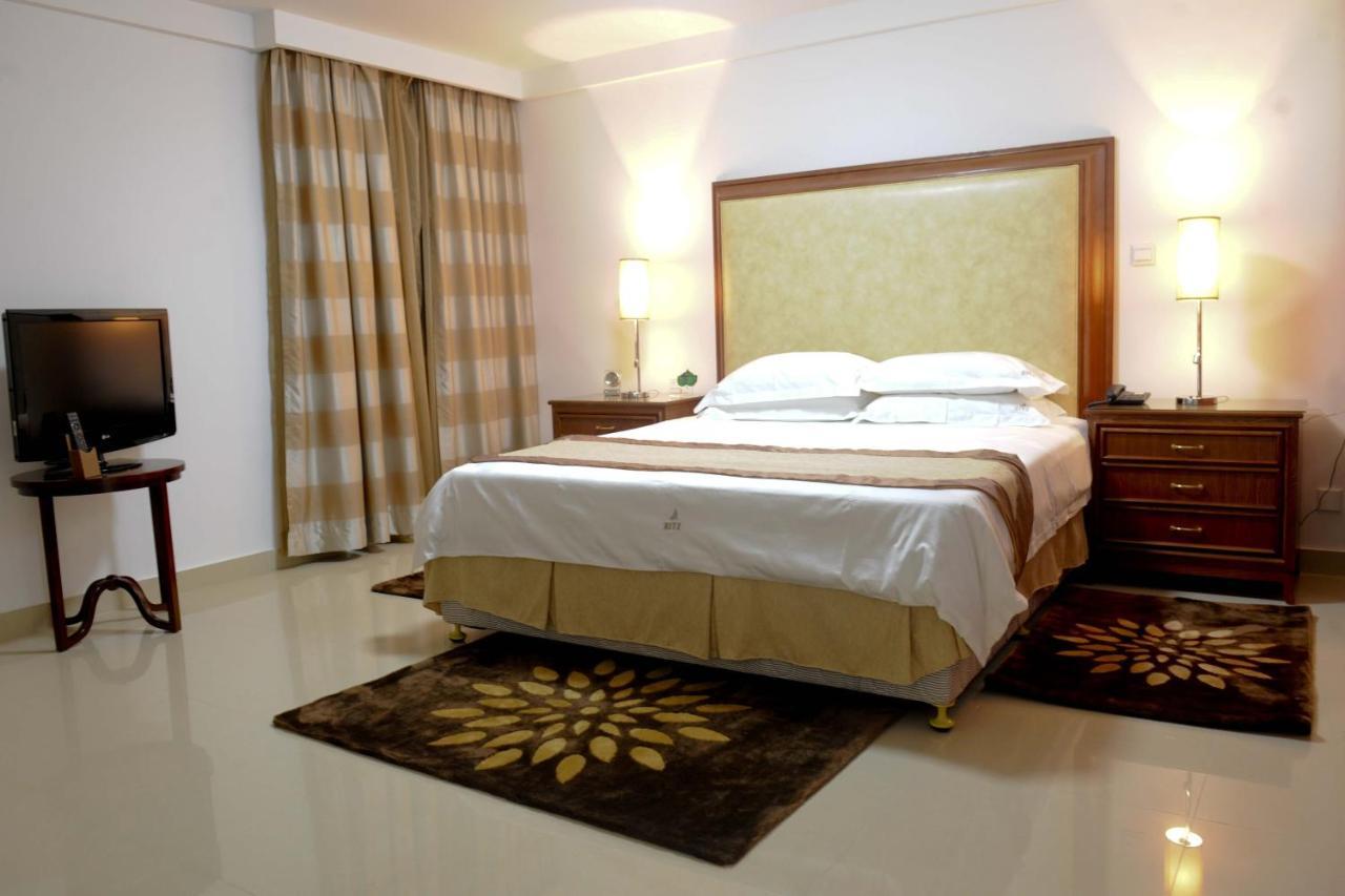 Hotel Victoria Garden Camama المظهر الخارجي الصورة